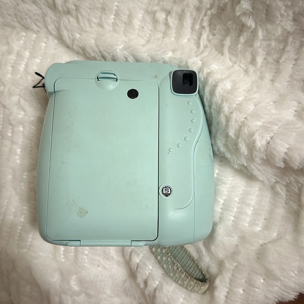 Light Blue Polaroid Camera - Picture 2 of 3